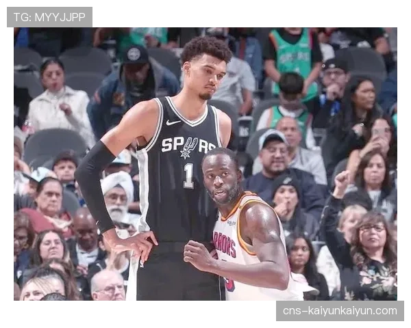 专访文班亚马：谈增重后防守覆盖面积的提升与进攻角色的调整